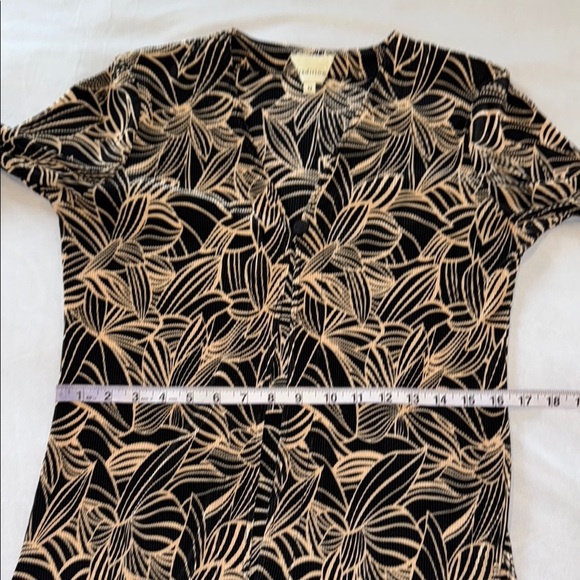 Tradition Black and Cream Fitted Long Sleeve Sweater Blazer - Picture 10 of 11